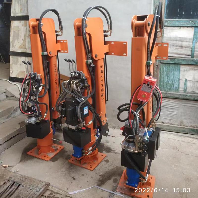 沙田区重汽蓝牌随车吊 3.2吨 国六动力强 液压驱动 农用自卸起重机